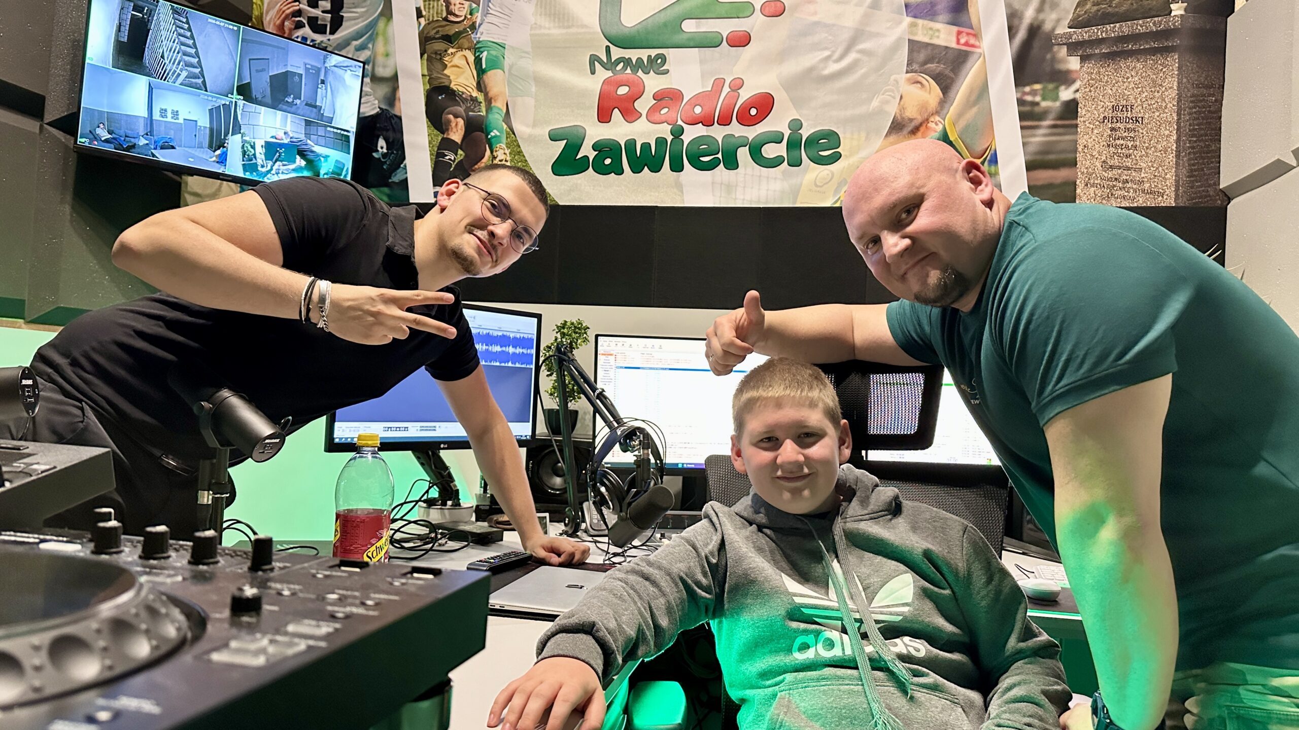 Tło